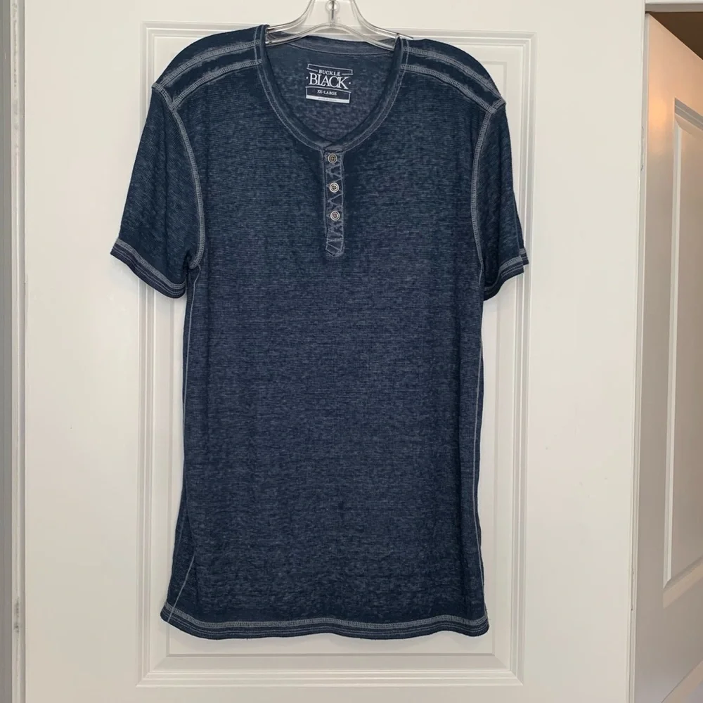 Mens Buckle Black shirt